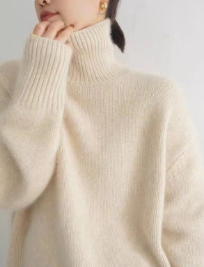 Thick and loose high neck sweater