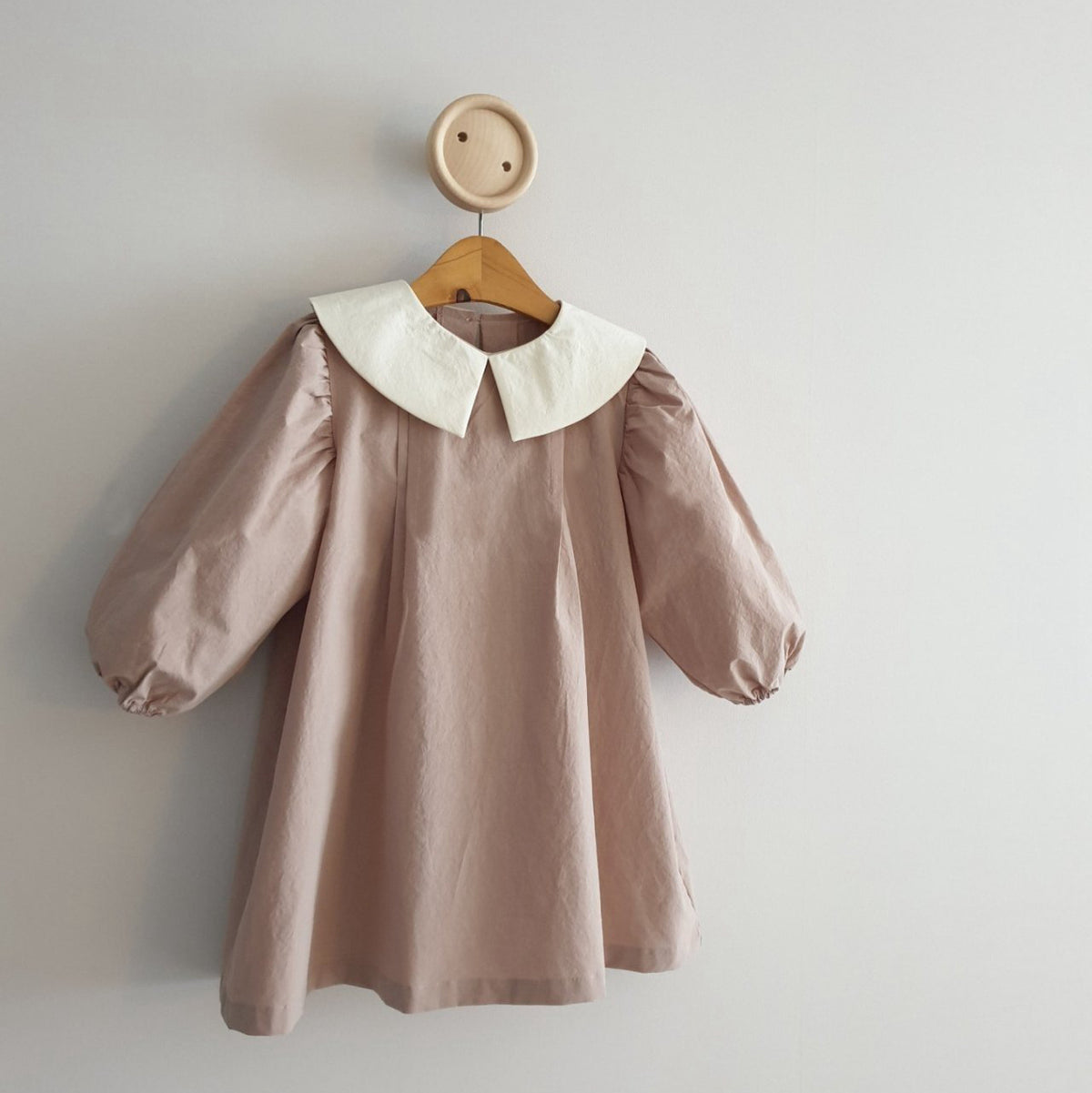 Casual collar bubble sleeve dress