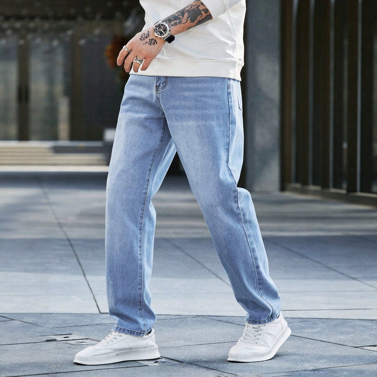 Relaxed Straight-Leg Jeans