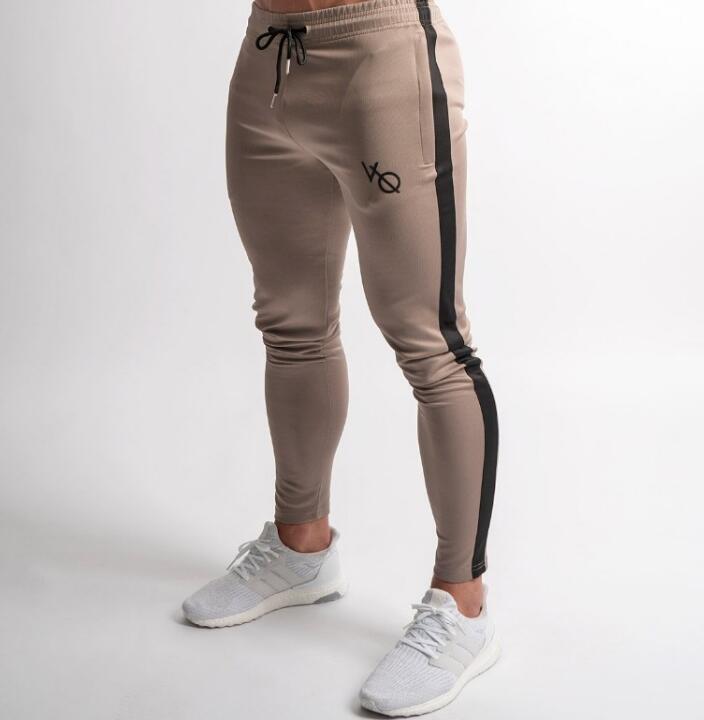Weight-lifting sweatpants
