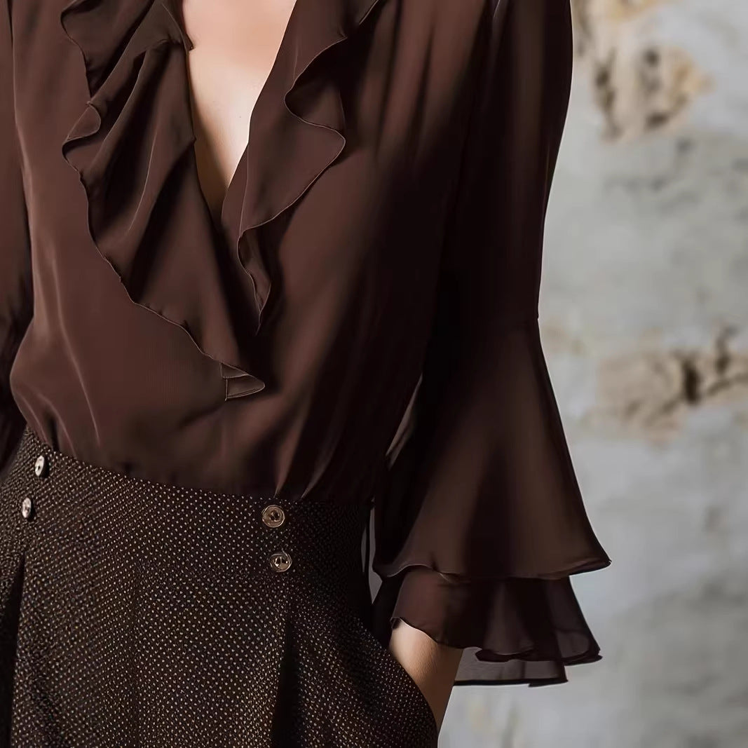 Ruffle blouse v-neck