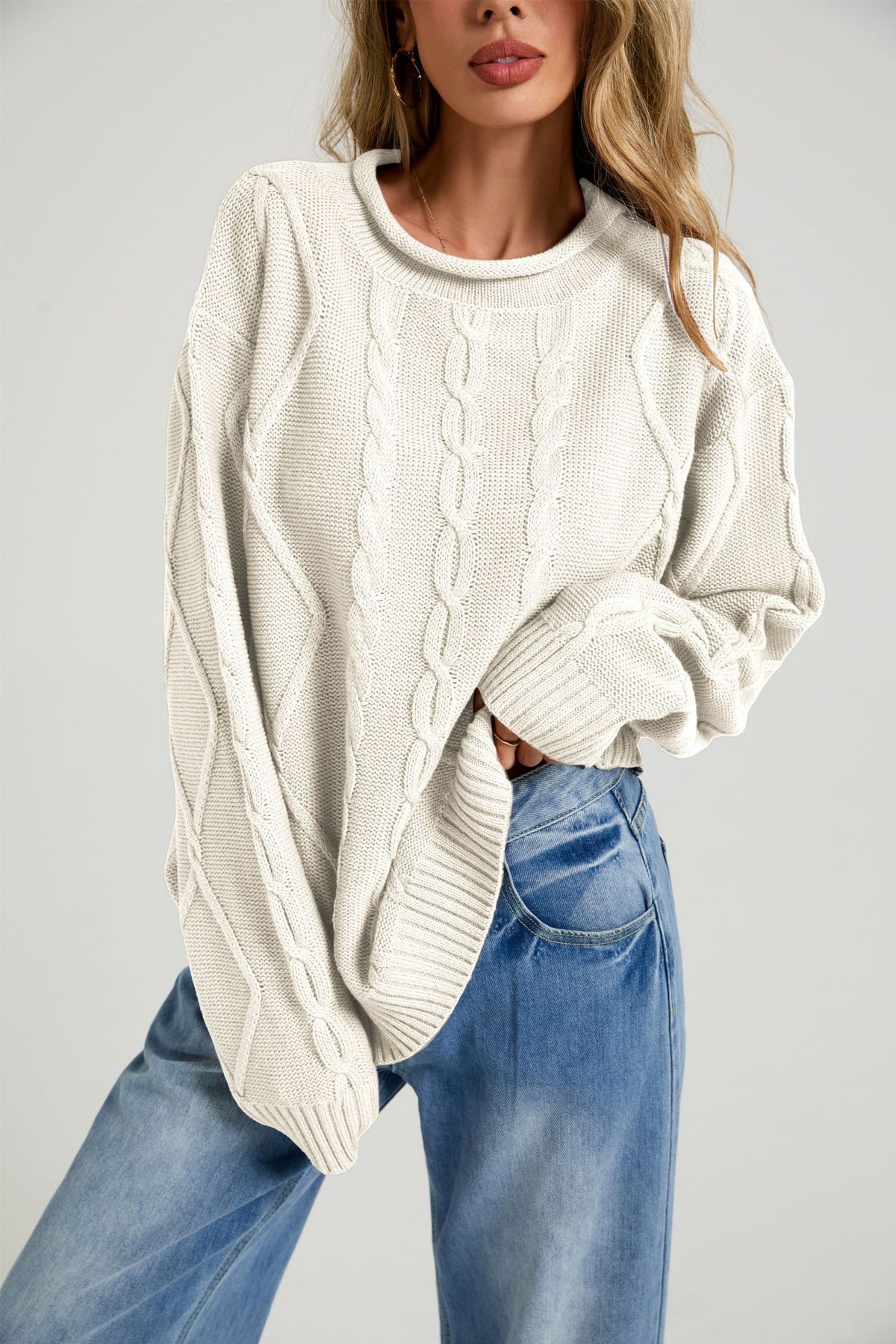 Loose round neck sweater