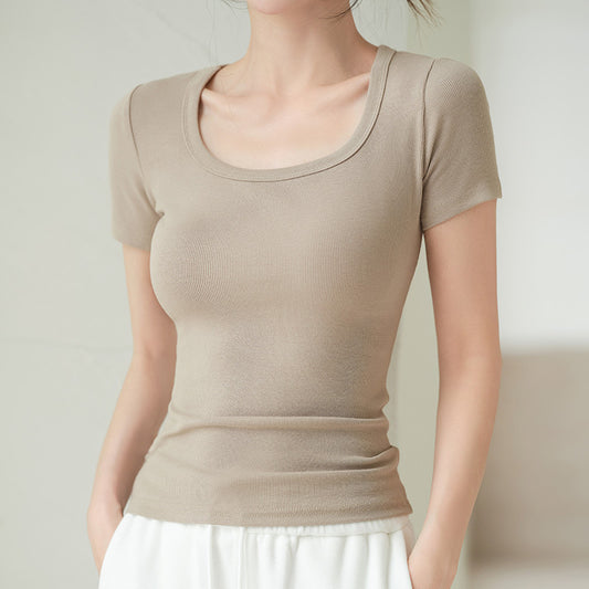 Square collar t-shirt