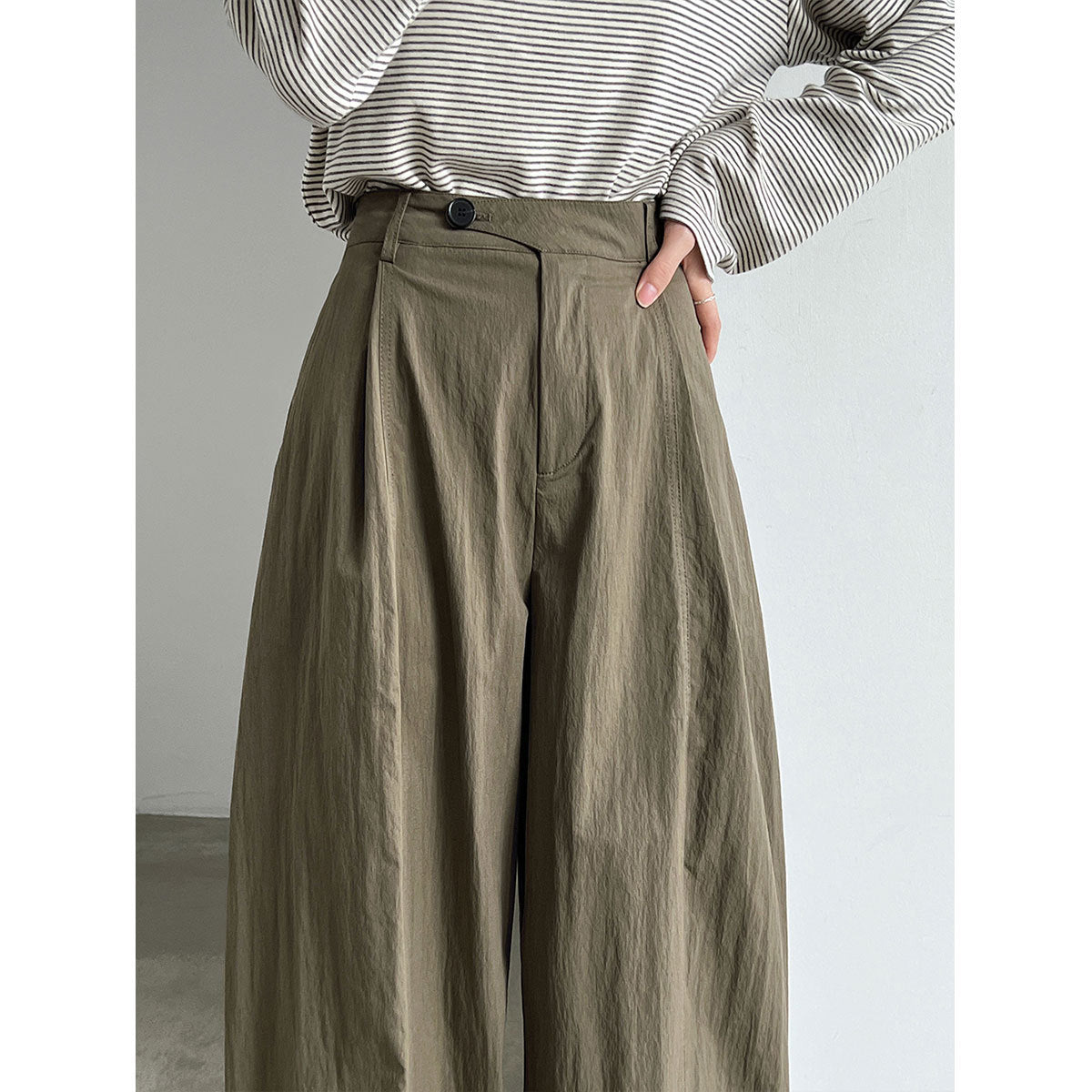 Diagonal Placket Straight Fit Trousers