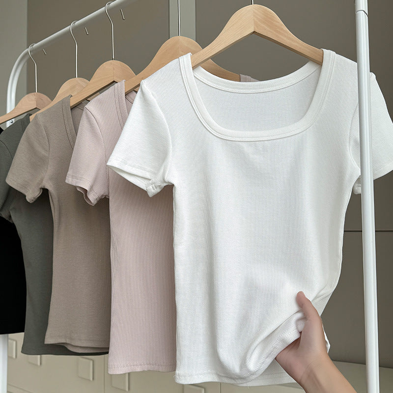 Square collar t-shirt